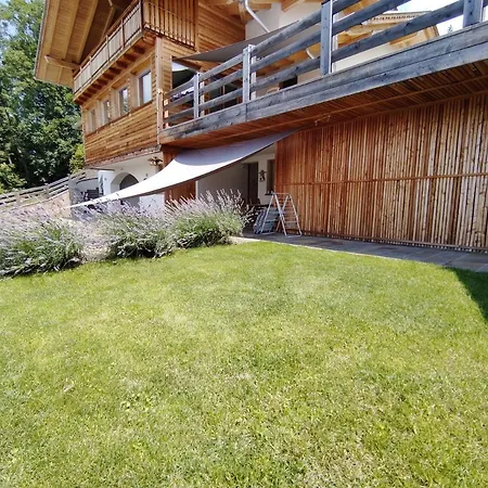 Guest House Dolomiti-3